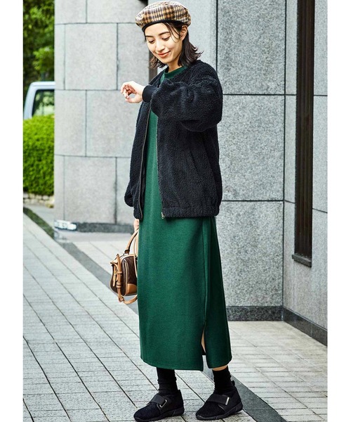 Live in comfort（リブインコンフォート）の「リブ　イン　コンフォート　靴下みたいにスポンと履けてらくちん！軽やかシャギーニットスニーカー〈ブラック〉（スニーカー・レディース・ブラック・5/4/1/6/3/2）」の3枚目の写真