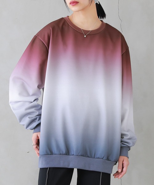 osharewalker（オシャレウォーカー）の「【廃盤】『グラデーションプリントスウェット』（スウェット・レディース・グリーン/ボルドー・1/2）」の4枚目の写真