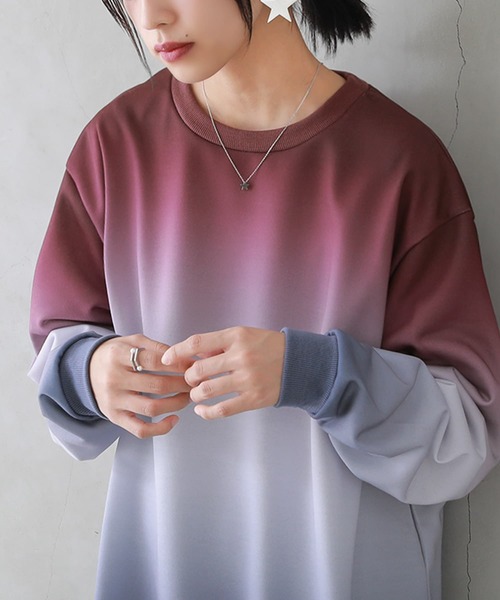 osharewalker（オシャレウォーカー）の「【廃盤】『グラデーションプリントスウェット』（スウェット・レディース・グリーン/ボルドー・1/2）」の5枚目の写真