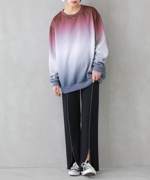 osharewalker（オシャレウォーカー）の「【廃盤】『グラデーションプリントスウェット』（スウェット・レディース・グリーン/ボルドー・1/2）」の6枚目の写真