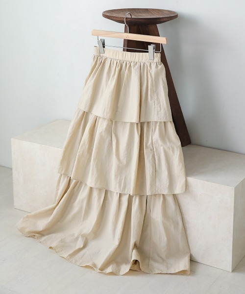 Bab（バブ）の「タフタティアードスカート（スカート・レディース・サンドベージュ/ブラック・M）」の18枚目の写真