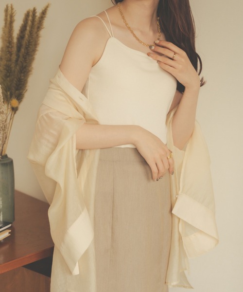 Ambre Neige(アンブルネージュ)の「バッククロスカップ付きキャミソール/【WEB/EC限定商品】(キャミソール・レディース・ダークブラウン/ベージュ/ブラック/アイボリー・FREE)」の1枚目の写真