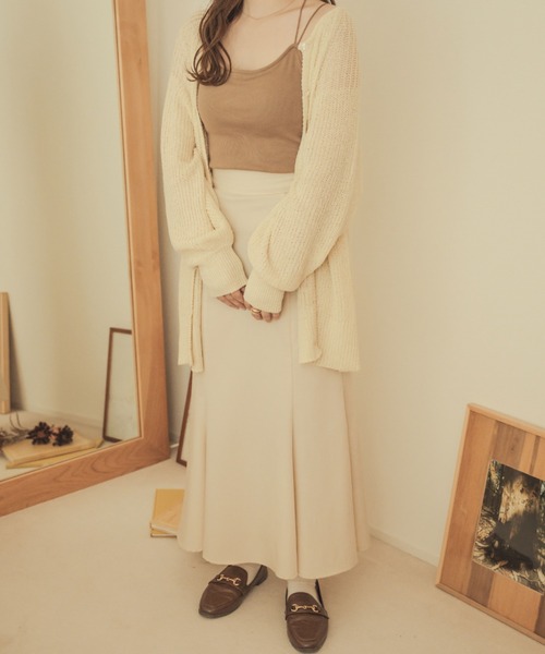 Ambre Neige(アンブルネージュ)の「バッククロスカップ付きキャミソール/【WEB/EC限定商品】(キャミソール・レディース・ダークブラウン/ベージュ/ブラック/アイボリー・FREE)」の16枚目の写真