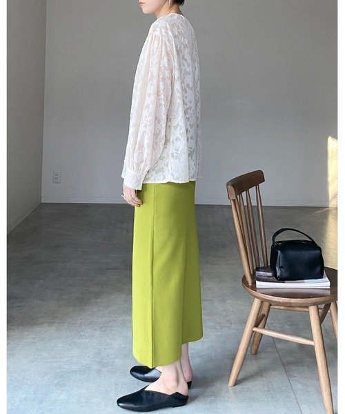 She's Closet(シーズクローゼット)の「ボリュームスリーブ長袖花柄シアージャガードブラウス(シャツ/ブラウス・レディース・アイボリー/ブラック/パープル・FREE)」の10枚目の写真