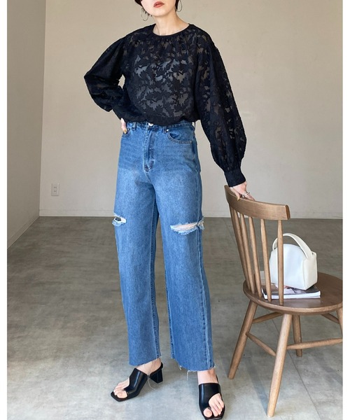 She's Closet(シーズクローゼット)の「ボリュームスリーブ長袖花柄シアージャガードブラウス(シャツ/ブラウス・レディース・アイボリー/ブラック/パープル・FREE)」の14枚目の写真