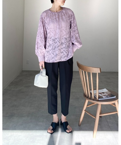 She's Closet(シーズクローゼット)の「ボリュームスリーブ長袖花柄シアージャガードブラウス(シャツ/ブラウス・レディース・アイボリー/ブラック/パープル・FREE)」の15枚目の写真