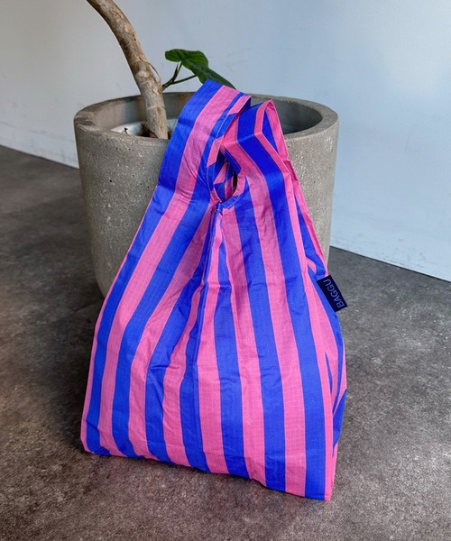 DouDou（ドゥドゥ）の「【BAGGU/バグゥ】2023SS BABY BAGGU（エコバッグ/サブバッグ・レディース・ブルー/ホワイト/ブラック/グリーン系その他/ピンク系その他・FREE）」の4枚目の写真