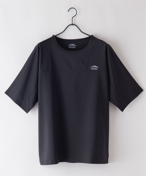 OUTDOOR PRODUCTS APPAREL(アウトドアプロダクツアパレル)の「速乾 抗菌防臭 紫外線対策 接触冷感 ストレッチ 軽量機能 ワンポイントブランドロゴ Tシャツ(Tシャツ/カットソー・メンズ・ブラック/ベージュ/カーキ・LARGE/MEDIUM/X-LARGE)」の4枚目の写真