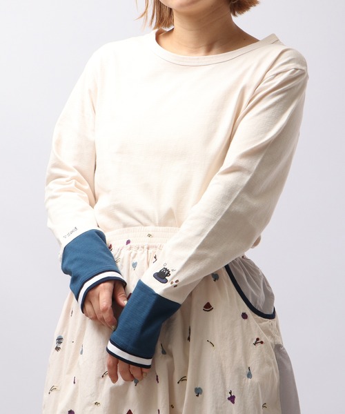 Emago(イマゴ)の「EMAGO 袖切替えロングスリーブ(Tシャツ/カットソー・レディース・ブラック/ネイビー/アイボリー・FREE)」の4枚目の写真