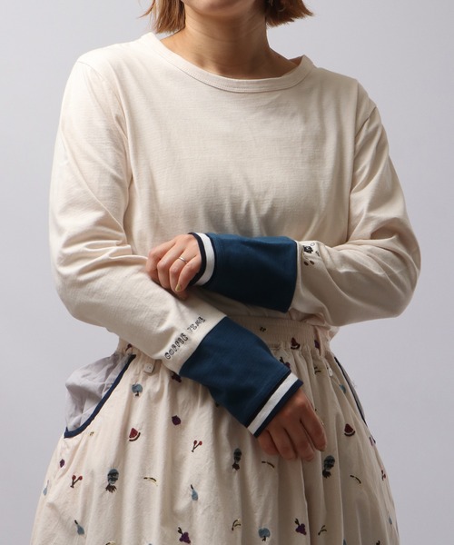 Emago(イマゴ)の「EMAGO 袖切替えロングスリーブ(Tシャツ/カットソー・レディース・ブラック/ネイビー/アイボリー・FREE)」の5枚目の写真