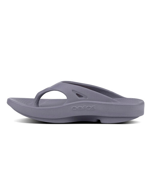 OOFOS（ウーフォス）の「【OOFOS/ウーフォス】OOriginal リカバリーサンダル（サンダル・メンズ・ライトグレー/ブラック/ベージュ・28/27/26）」の18枚目の写真