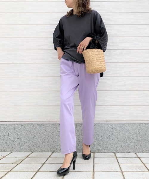 Q（キュー）の「ドルマン異素材切替トップス（Tシャツ/カットソー・レディース・チャコールグレー/キャメル・MEDIUM）」の10枚目の写真