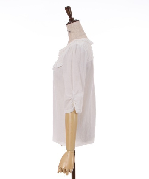 axes femme(アクシーズファム)の「パール釦付袖カットプルオーバー(Tシャツ/カットソー・レディース・サックスブルー/ホワイト/ブラック・FREE)」の5枚目の写真