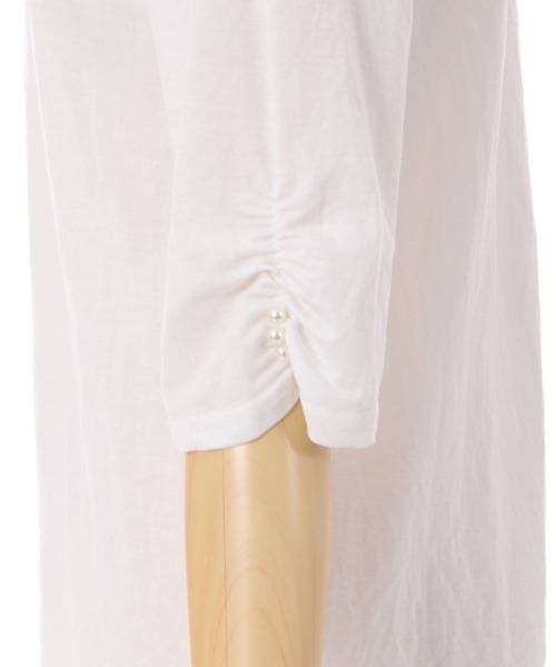 axes femme(アクシーズファム)の「パール釦付袖カットプルオーバー(Tシャツ/カットソー・レディース・サックスブルー/ホワイト/ブラック・FREE)」の10枚目の写真