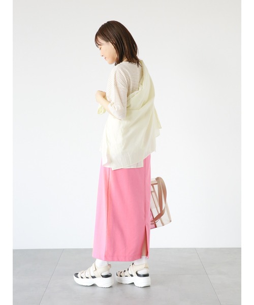 ehka sopo(エヘカソポ)の「シアーボーダーTシャツ(Tシャツ/カットソー・レディース・ネイビー/ベージュ/サックスブルー・フリ-)」の7枚目の写真