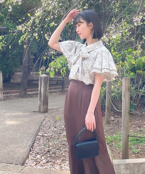 frunco（フランコ）の「line drawing bowtie blouse（シャツ/ブラウス・レディース・ブラック/ブラウン・FREE）」の8枚目の写真