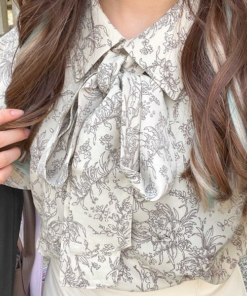 frunco（フランコ）の「line drawing bowtie blouse（シャツ/ブラウス・レディース・ブラック/ブラウン・FREE）」の6枚目の写真