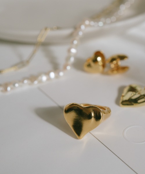 Ops.（オプス）の「ハート リング 大人かわいい レディース メンズ シルバー925【mellow-heart-ring メロウハート】（リング・レディース・イエローゴールド/シルバー・13号/17号/15号）」の9枚目の写真