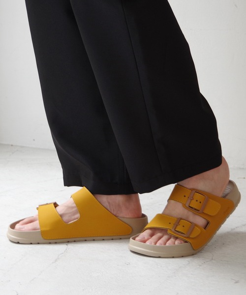 People Footwear（ピープルフットウェア）の「People Footwear （ピープルフットウェア）/スライドサンダル【LENNON】（サンダル・メンズ・ブラック/ネイビー/イエロー/ライトグリーン/ライトブラウン/シャーベット・11/4/6/8/10/9/5/7/3）」の5枚目の写真