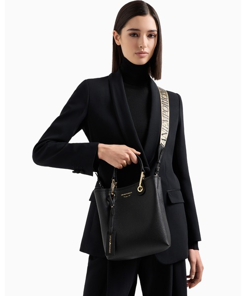 EMPORIO ARMANI（エンポリオアルマーニ）の「【エンポリオ アルマーニ】MyEA 縦型ショッパー ディアプリント（ハンドバッグ・レディース・レッド/ブラック×ゴールド・FREE）」の9枚目の写真