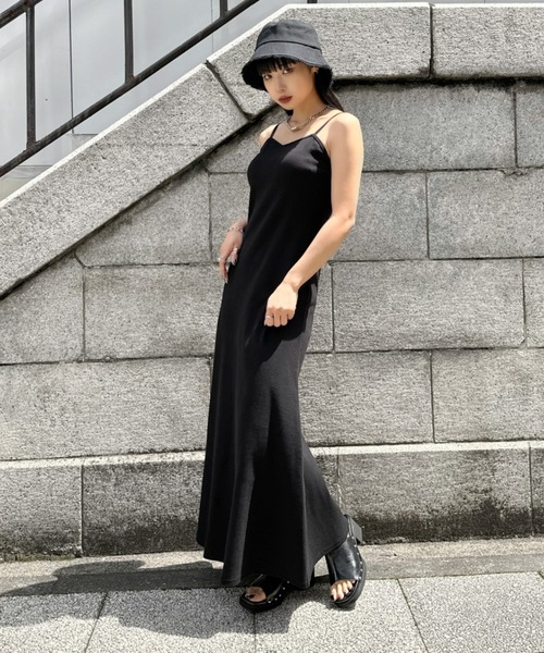 LVEU.(ラブユ.)の「【LVEU.】カットオフバケットハット / 帽子 ハット バケットハット バケハ カットオフ フリンジ ブラック(ハット・レディース・ブラック・FREE)」の2枚目の写真