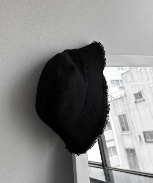 LVEU.(ラブユ.)の「【LVEU.】カットオフバケットハット / 帽子 ハット バケットハット バケハ カットオフ フリンジ ブラック(ハット・レディース・ブラック・FREE)」の13枚目の写真