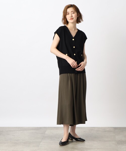 grove(グローブ)の「◆1枚着やレイヤードスタイルも!スタイルの幅が広がるオシャレベスト(ベスト・レディース・ブラック/ライトベージュ・03/02/01)」の4枚目の写真