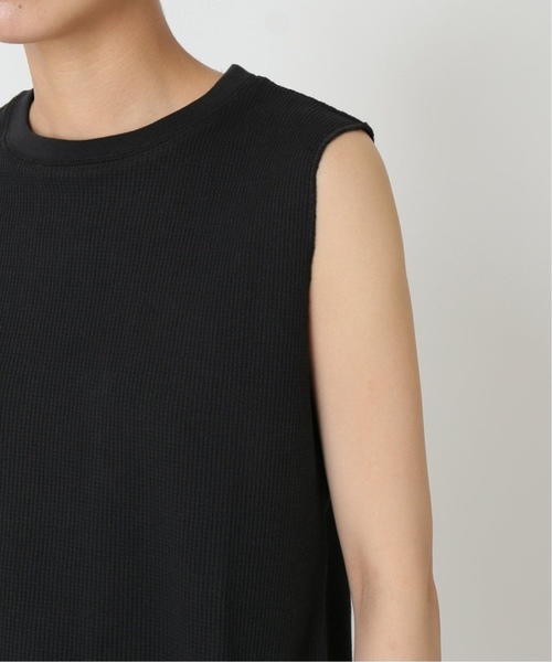 JOURNAL STANDARD relume（ジャーナルスタンダード　レリューム）の「《追加5》TCワッフルノースリーブ（タンクトップ・レディース・ホワイト/チャコールグレー/ブラック/ブルー・FREE）」の8枚目の写真
