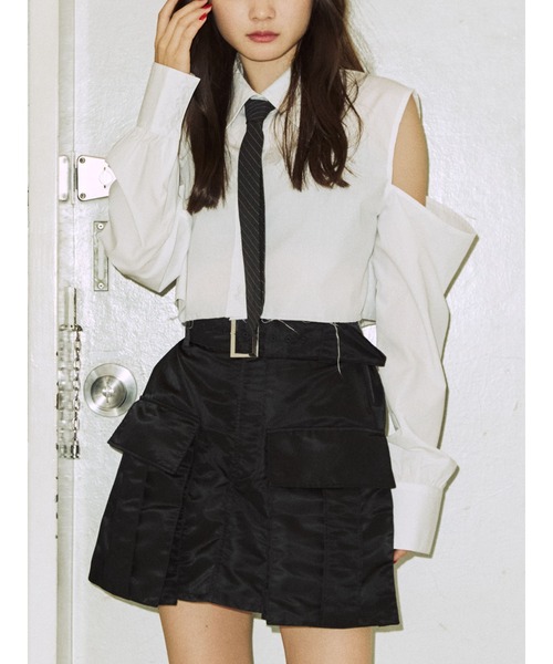 jouetie（ジュエティ）の「オープンショルダータイシャツ（シャツ/ブラウス・レディース・オフホワイト/ブルー/パープル・MEDIUM）」の22枚目の写真