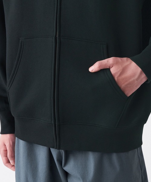 無印良品(ムジルシリョウヒン)の「スウェットフルジップパーカ(パーカー・メンズ・グリーン/グレー/ブラック/ダークブラウン・XL/S/XXL/XS/L/M)」の9枚目の写真