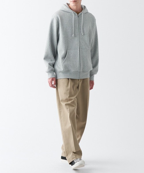 無印良品(ムジルシリョウヒン)の「スウェットフルジップパーカ(パーカー・メンズ・グリーン/グレー/ブラック/ダークブラウン・XL/S/XXL/XS/L/M)」の12枚目の写真