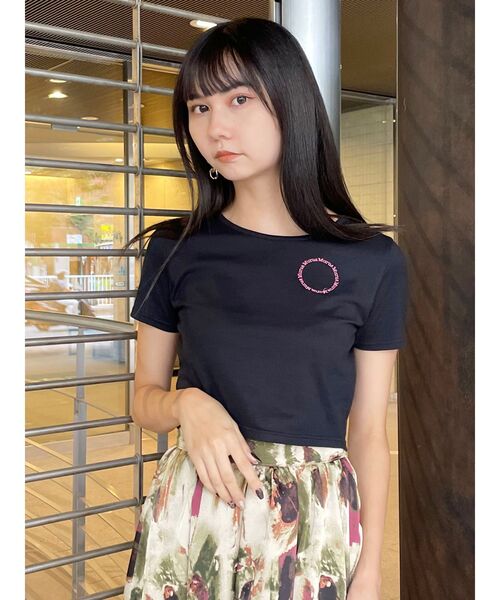 MURUA(ムルーア)の「サークルロゴクロップトTシャツ(Tシャツ/カットソー・レディース・ホワイト/ブラック/グレー・FREE)」の5枚目の写真