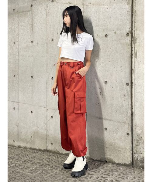 MURUA(ムルーア)の「サークルロゴクロップトTシャツ(Tシャツ/カットソー・レディース・ホワイト/ブラック/グレー・FREE)」の9枚目の写真