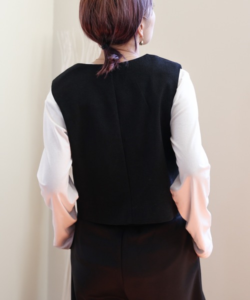 ULEULA（ウルア）の「ツイードコンパクトベスト（ベスト・レディース・アイボリー/チャコールグレー/ブラック・FREE）」の20枚目の写真