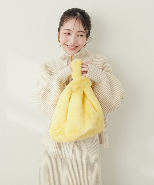 natural couture（ナチュラルクチュール）の「ファートートバッグ（ショルダーバッグ・レディース・その他1/サックスブルー/イエロー/グレイッシュベージュ・FREE）」の12枚目の写真