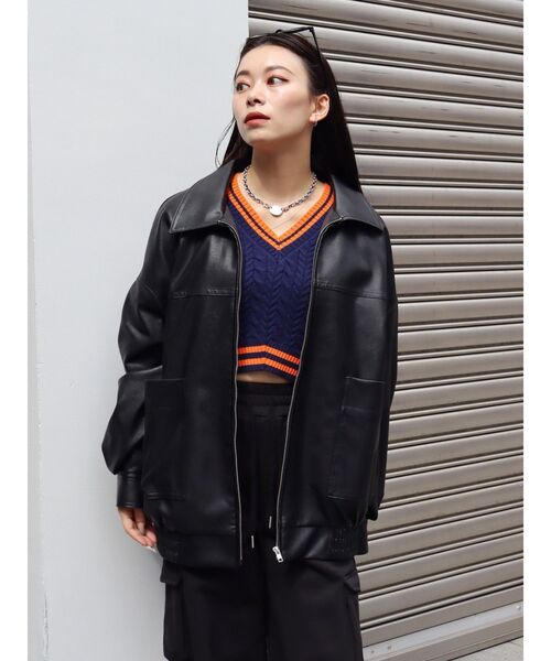 EVRIS（エヴリス）の「ショートケーブルニットトップス（ニット/セーター・レディース・ブラック/ネイビー・FREE）」の19枚目の写真