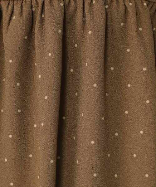 studio CLIP(スタディオクリップ)の「切替えギャザードットブラウス(シャツ/ブラウス・レディース・ブラック/ネイビー/ブラウン・FREE)」の22枚目の写真