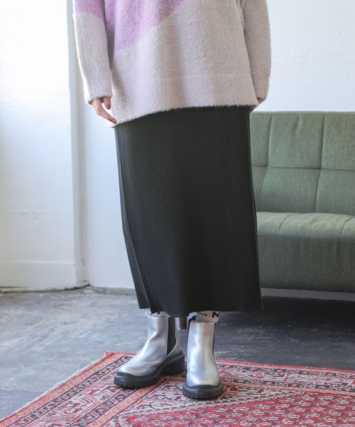 niko and...（ニコアンド）の「アソートリブニットスカート（スカート・レディース・チャコール/スカイブルー/ブラック/ブルー/ライトグレー・MEDIUM/LARGE）」の2枚目の写真