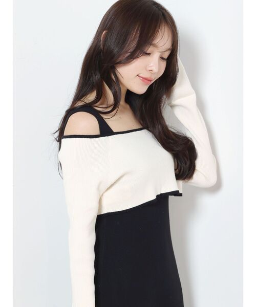 MERCURYDUO（マーキュリーデュオ）の「3WAY配色ストラップバッククロスロングスリーブワンピース（ワンピース・レディース・ベビーピンク/ブラック/チャコールグレー・MEDIUM/SMALL）」の15枚目の写真