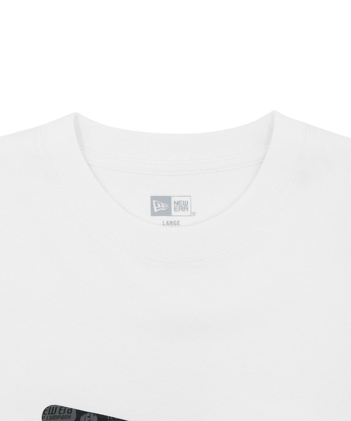NEW ERA（ニューエラ）の「ニューエラ 半袖Tシャツ アーカイブロゴ（Tシャツ/カットソー・メンズ・ブラック/ホワイト・M/L/XL/XXL/S）」の4枚目の写真