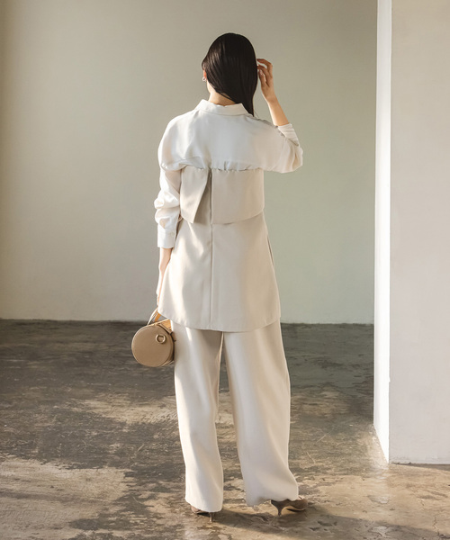 Noble（ノーブル）の「バックサテンベアトップブラウス（その他トップス・レディース・ベージュ/ブラック・36/38）」の10枚目の写真