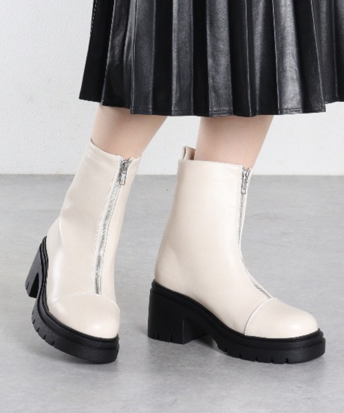 LibertyDoll(リバティードール)の「厚底ハイソール フロントジップブーツ (9126)Liberty doll(ブーツ・レディース・アイボリー/ブラック・LL/M/S/L)」の6枚目の写真