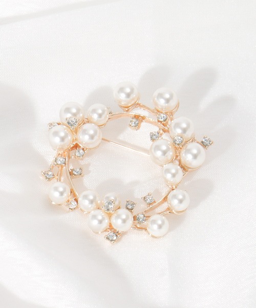 ikka（イッカ）の「【フォーマル対応】ブローチ 24（ブローチ/コサージュ・レディース・オフホワイト/ホワイト/ライトグレー/シルバーグレー・FREE）」の2枚目の写真