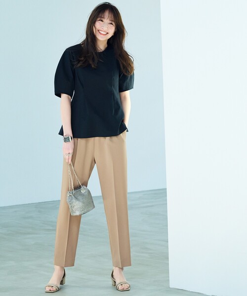 OPAQUE.CLIP(オペークドットクリップ)の「◆《新色追加》シャイニー巾着ショルダーバッグ【軽量/2WAY】(ショルダーバッグ・レディース・ブラック/グレー/ホワイト系3/ゴールド系その他/チャコール/ブラック系/ピンク系1・00)」の9枚目の写真