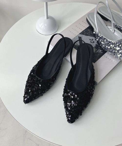 AS KNOW AS plus（アズノゥアズプラス）の「スパンコールミュール（パンプス・レディース・シルバー/ブラック・M/L）」の21枚目の写真