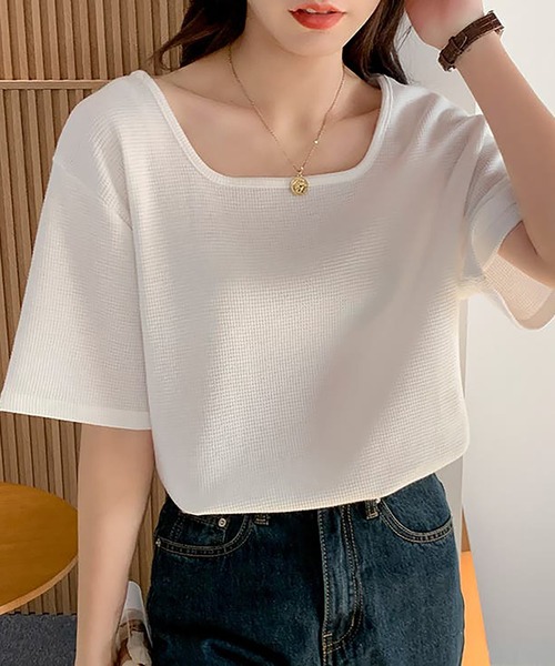 Bifrost(ビフレスト)の「ワッフル生地でこなれ感。スクエアネックベーシックTシャツ(Tシャツ/カットソー・レディース・グリーン/ブラック/ホワイト・L/M)」の5枚目の写真