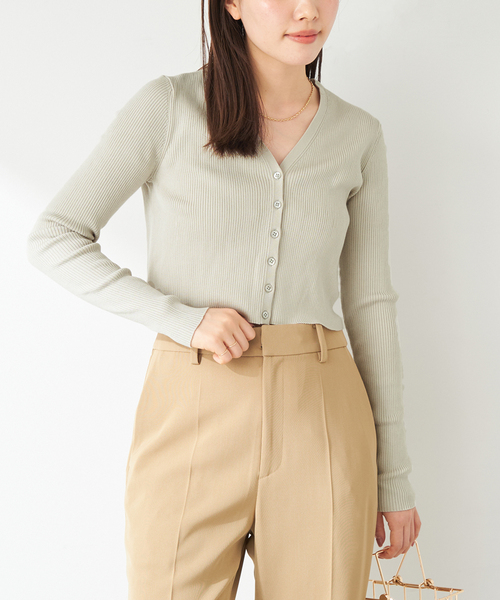 【美品】plage 定番カーディガン ベージュ セール】V-Neck Cropped カーディガン（カーディガン/ボレロ