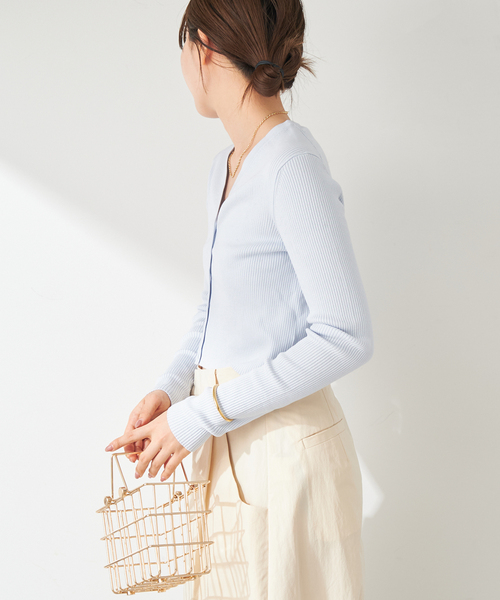 plage（プラージュ）の「V-Neck Cropped カーディガン（カーディガン/ボレロ・レディース・ブラック/サックスブルー/アイボリー/グリーン・FREE）」の18枚目の写真