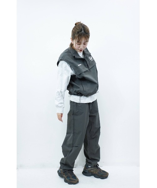 centimeter（センチメーター）の「Paw pad nylon vest（ベスト・メンズ・ブラック/グレー/ネイビー・MEDIUM/LARGE/X-LARGE）」の7枚目の写真