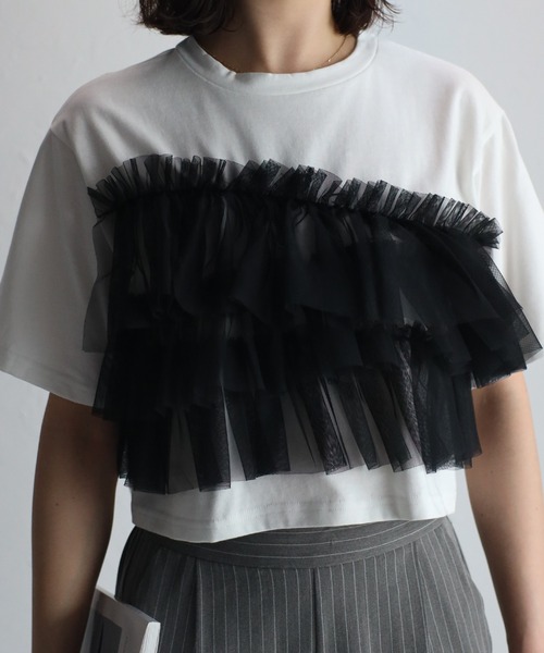 r.（アールドット）の「チュールドッキング　クロップドT（Tシャツ/カットソー・レディース・グレイッシュベージュ/アイボリー/ブラック/チャコールグレー・FREE）」の7枚目の写真